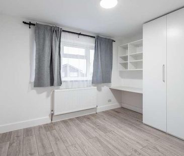 Greenford, UB6 - Photo 6