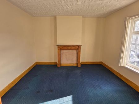 4 bedroom terraced house to rent - Photo 3