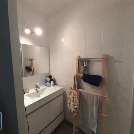 Location Appartement 2 pièces 28m² MARIGNANE 13700 - Photo 4