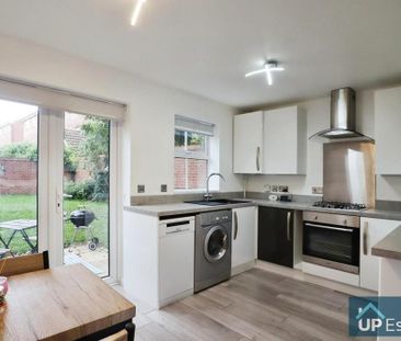 2 bedroom end of terrace house to rent - Photo 4