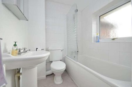 Old Catton, Norwich, NR6 - Photo 5