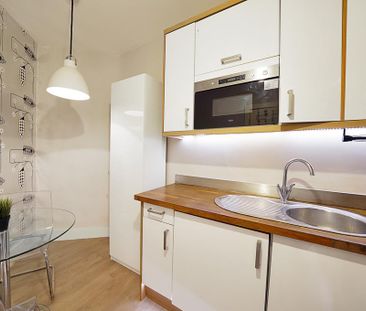 Studio to rent - Photo 2