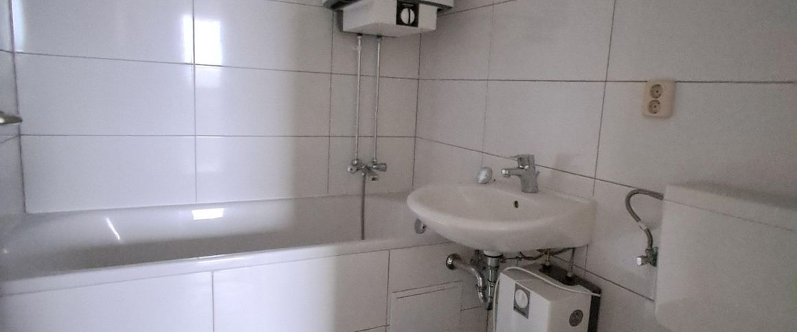 Helle 2-Zimmer-Wohnung mit Balkon in Wolfsburg - Foto 1