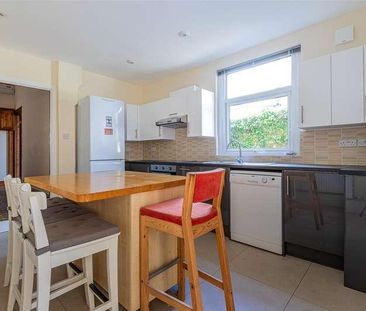 Ty-mawr Road, Llandaff North, CF14 - Photo 4