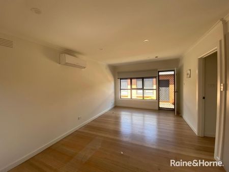 3/15 Navigator Street, Maribyrnong, VIC 3032 - Photo 3