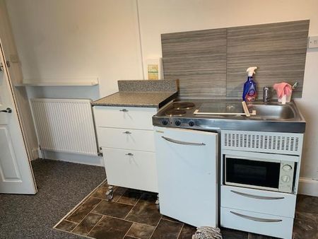 1 bedroom flat to rent - Photo 2