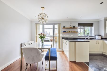 Stanley Avenue, Beckenham, BR3 - Photo 4