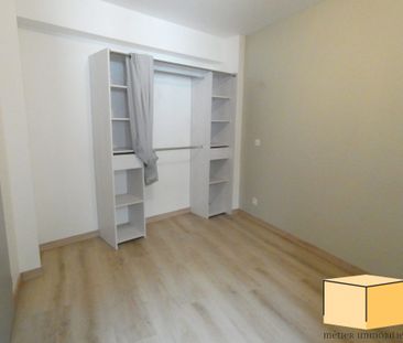 Location Appartement 2 pièces 45m² BELLEY 01300 - Photo 3