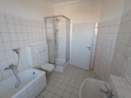 Helle 3-Raum-DG-Wohnung mit Balkon - Foto 2