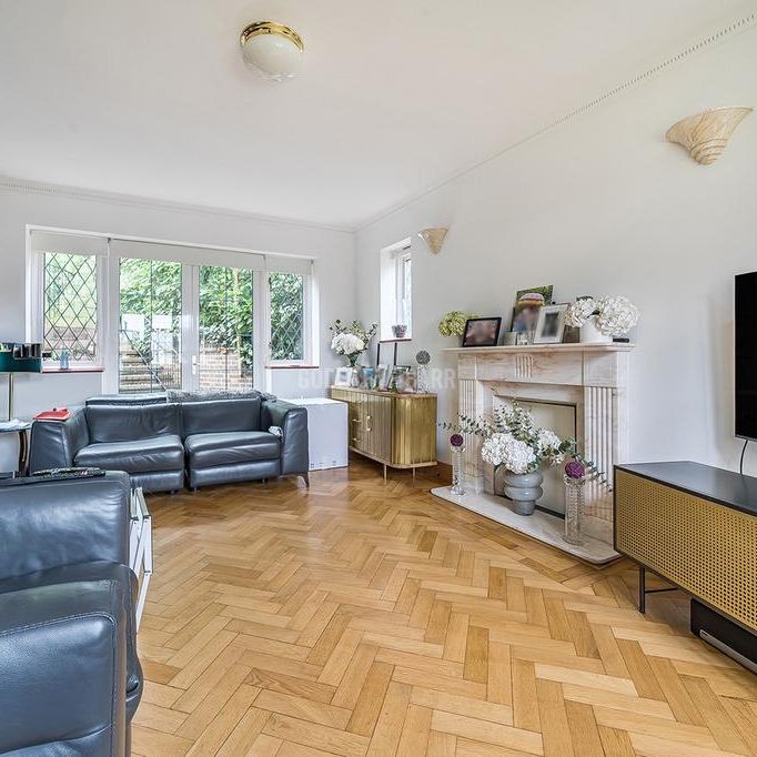 5 bedroom detached house to rent - Photo 1