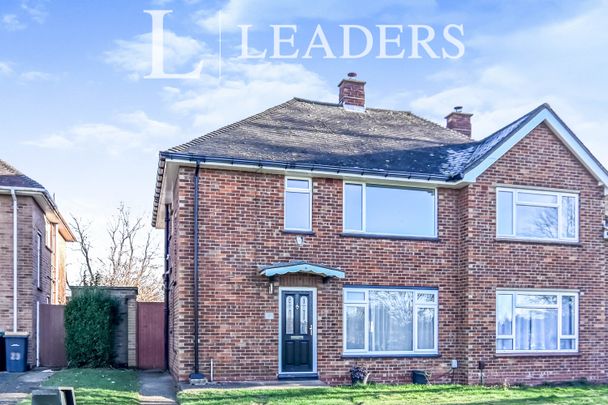 3 bedroom house to rent Bowhill, Bedford, Bedfordshire, MK41 - Photo 1