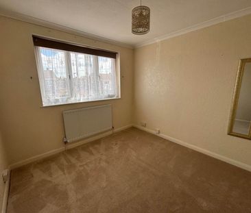 Worle, Weston-super-Mare, North Somerset - Photo 2