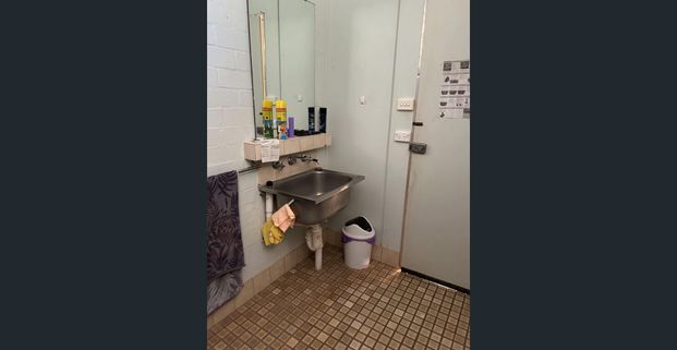 Caravan site with private ensuite! - Photo 1