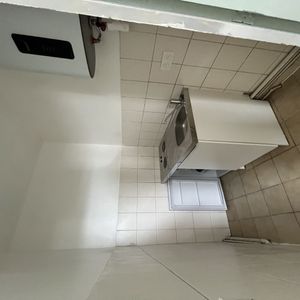 Location Appartement 1 pièce 26m² - Photo 2