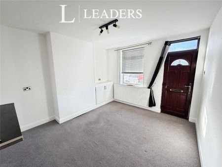 2 bedroom terraced house to rent - Photo 2