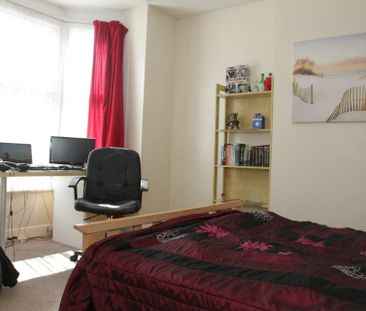 Paton Street (3 bed) - Photo 6