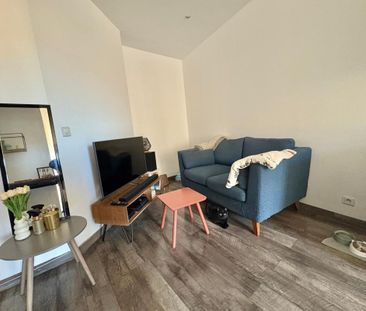 Location Appartement 2 pièces Meublé 32m² NICE 06100 - Photo 1