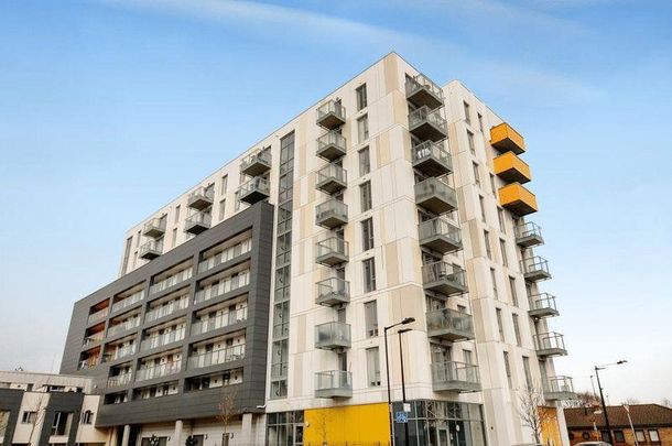 3 bedroom apartment to rent - Photo 1