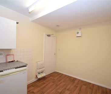 1 bed apartment to rent in Valley Bridge Parade, Scarborough, YO11 - Photo 4