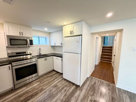 For Lease - 49 Howbert Drive Unit# Ground Floor & Basement, Toronto, Ontario - Photo 4