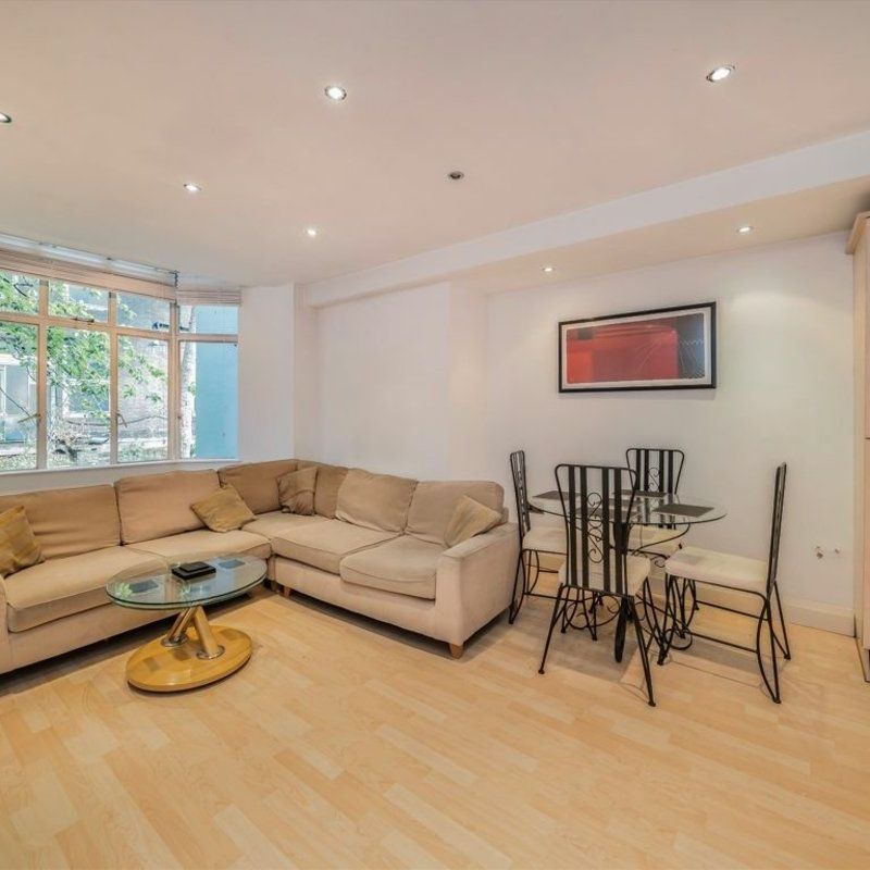 Gray's Inn Road, Bloomsbury, WC1X - Photo 1