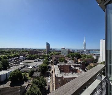 Admiralty Tower, Queen Street - Photo 2