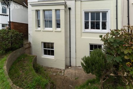 3 bedroom property to rent - Photo 5