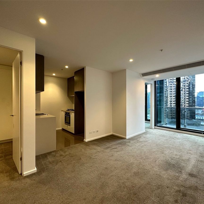 2104/151 City Road - Photo 1