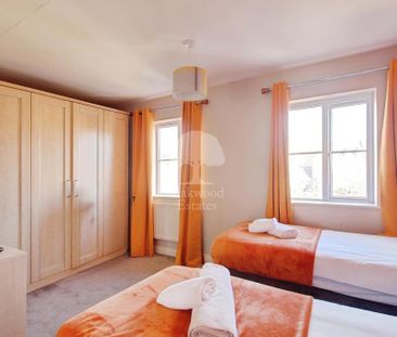 4 bedroom townhouse to rent - Photo 5