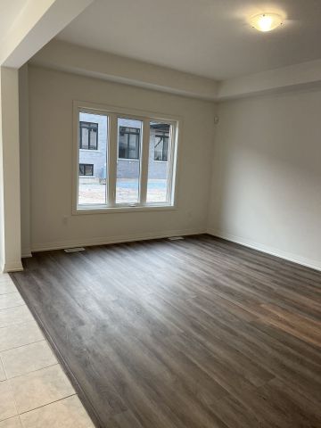 For Lease - 4552 Portage Road Unit# 56, Niagara Falls, Ontario - Photo 2