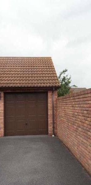 Pastures Avenue, St Georges, BS22 - Photo 2