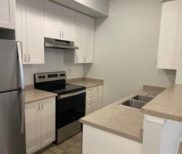 For Lease - 250 Sunny Meadow Boulevard Unit# 110, Brampton, Ontario - Photo 4