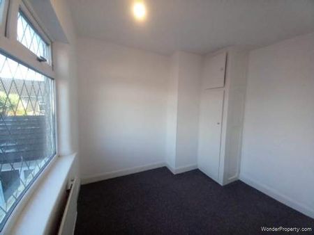 3 bedroom property to rent in Grimsby - Photo 3