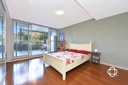 123/25 Bennelong Parkway, 2127, Wentworth Point Nsw - Photo 2
