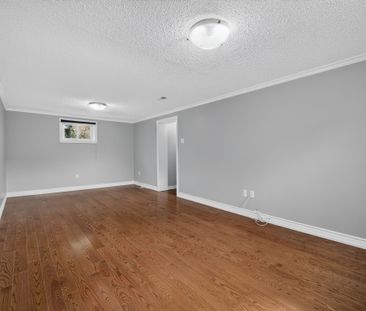 For Lease - 20 Wye Valley Road Unit# Basement, Toronto, Ontario - Photo 4