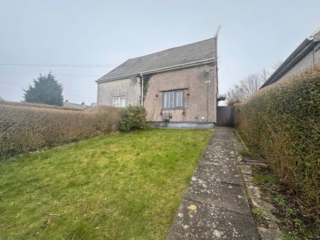 2 bedroom semi-detached house to rent - Photo 5
