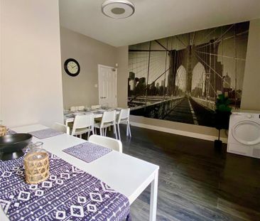 1 bed house share to rent in Berry Street, Burnley, BB11 - Photo 1