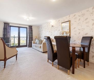 2 bedroom apartment to rent - Photo 3