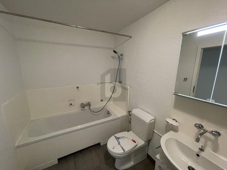 RENOVIERT MIT MODERNER KÜCHE - Photo 3