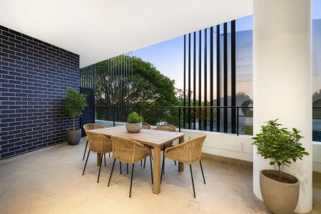1 bedroom apartment located minutes away from Asquith Station - Photo 5