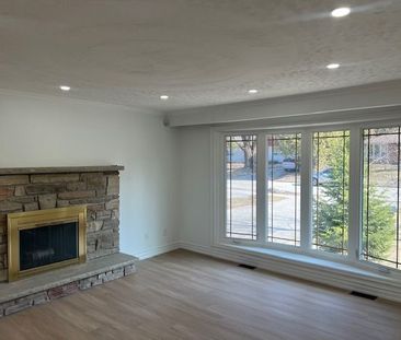 For Lease - 78 Belfry Drive Unit# Main, Newmarket, Ontario - Photo 3