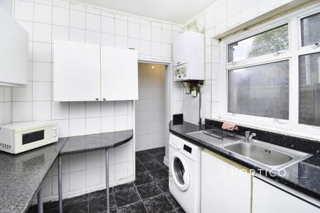 2 bedroom flat to rent - Photo 5