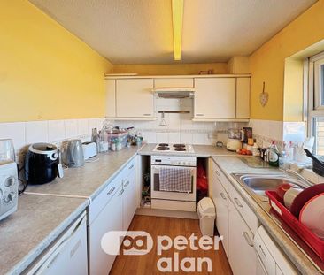 Maisonette to rent - Photo 3