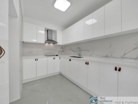 Unparalleled in quality and location - Photo 5