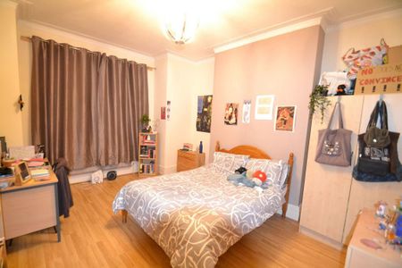 3 bedroom house share to rent - Photo 3