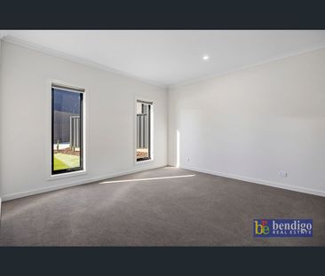 7 Glencoe St, Kennington, Vic 3550 - Photo 1