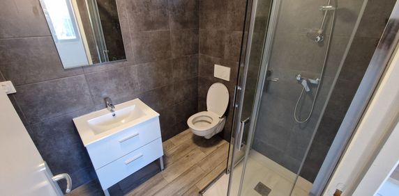 Saint victoret dans un petit immeuble un appartement de type 2 meublé, - Photo 2