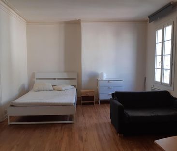 Location Appartement 1 pièce 34m² BORDEAUX 33000 - Photo 2