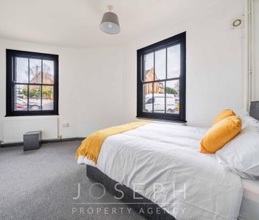 1 bedroom in a flat share to rent - Photo 1