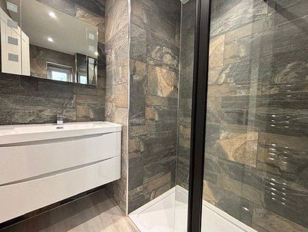 1 bedroom semi-detached house to rent - Photo 5